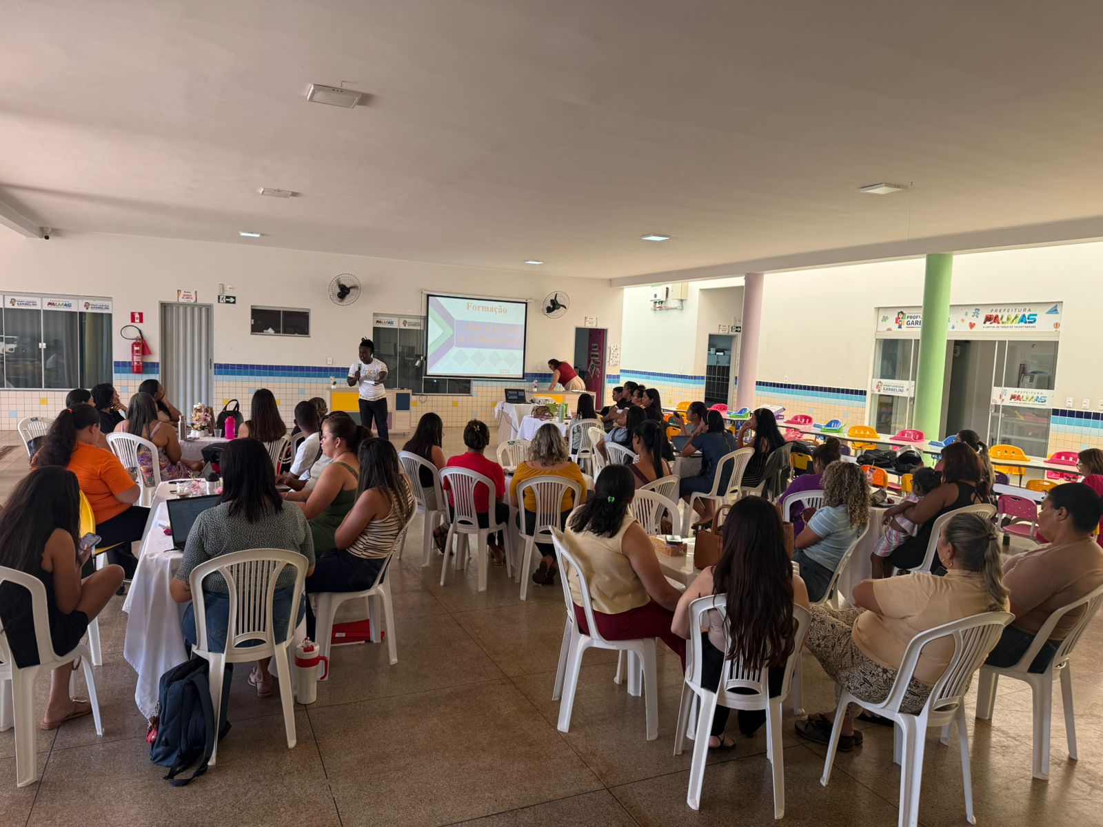 África em nós - profissionais da educação 01