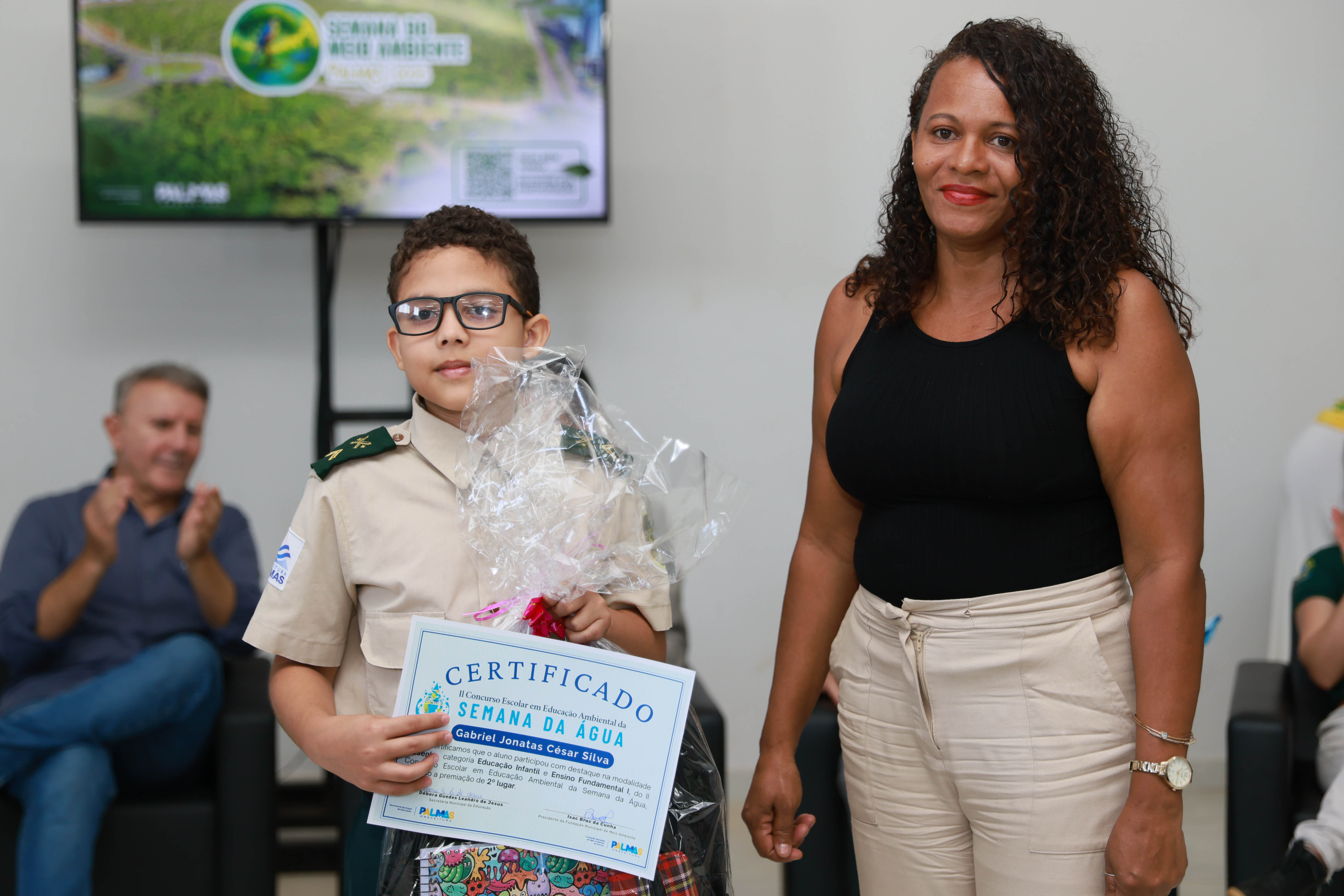 Gabriel Jonatas, aluno do 5º ano da ETI Caroline Campelo ficou em 2º lugar na categoria Desenho Anos IniciaisFoto: Júnior Suzuki