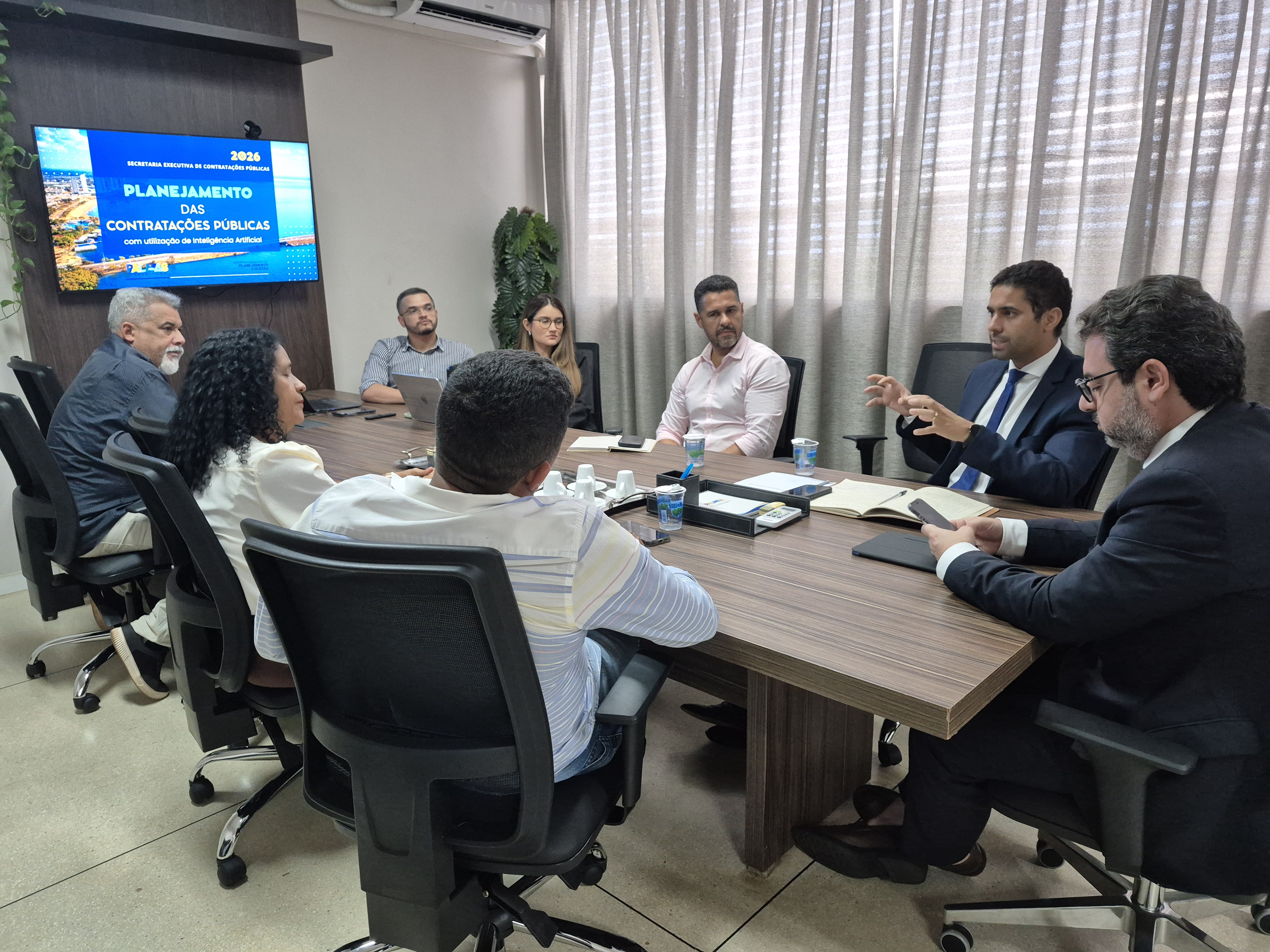 Prefeitura de Palmas implementa Inteligência Artificial para fortalecer governança e planejamento nas contratações públicas