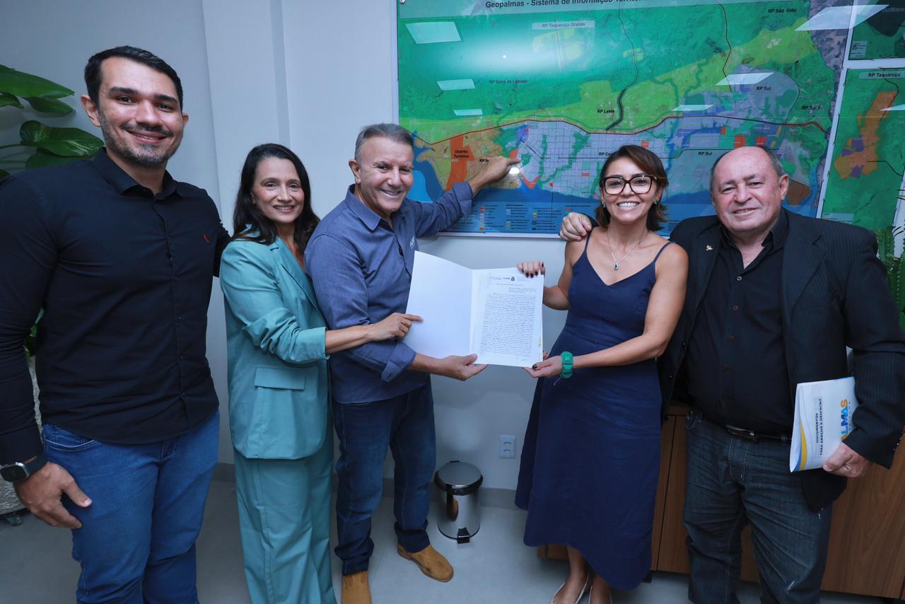 Prefeito Eduardo Siqueira Campos anuncia criação do Parque Ailton Lelis