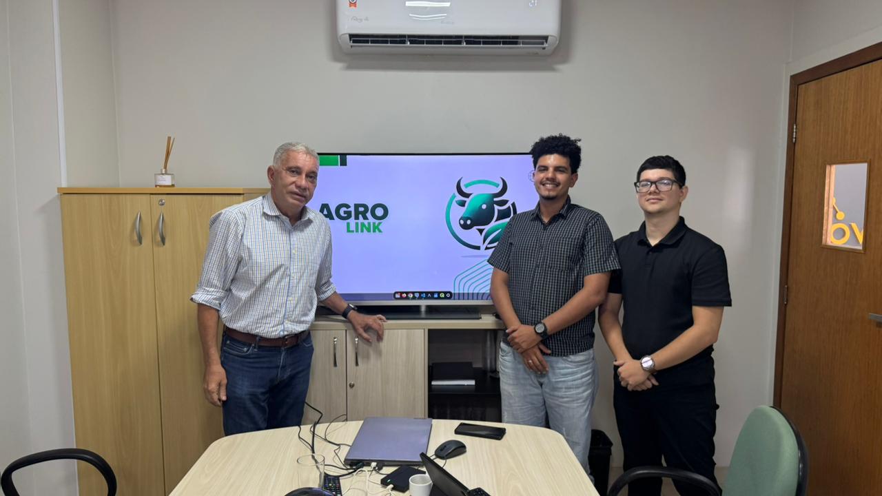 Prefeitura de Palmas destaca inovação e empreendedorismo jovem durante visita à Fapto