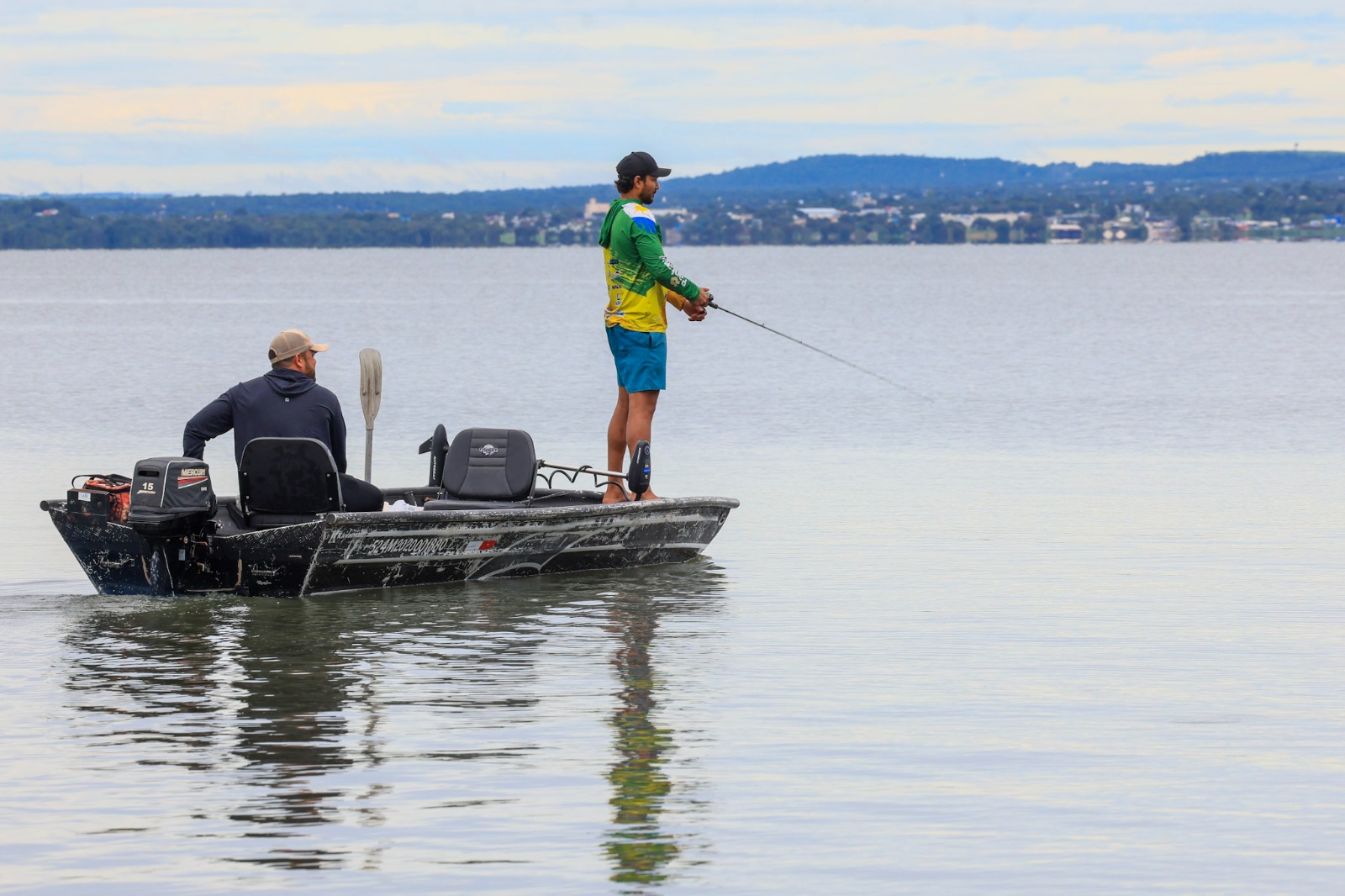 Campeonato de pesca esportiva atrai pescadores e turistas no final de semana e reforça potencial do Lago de Palmas