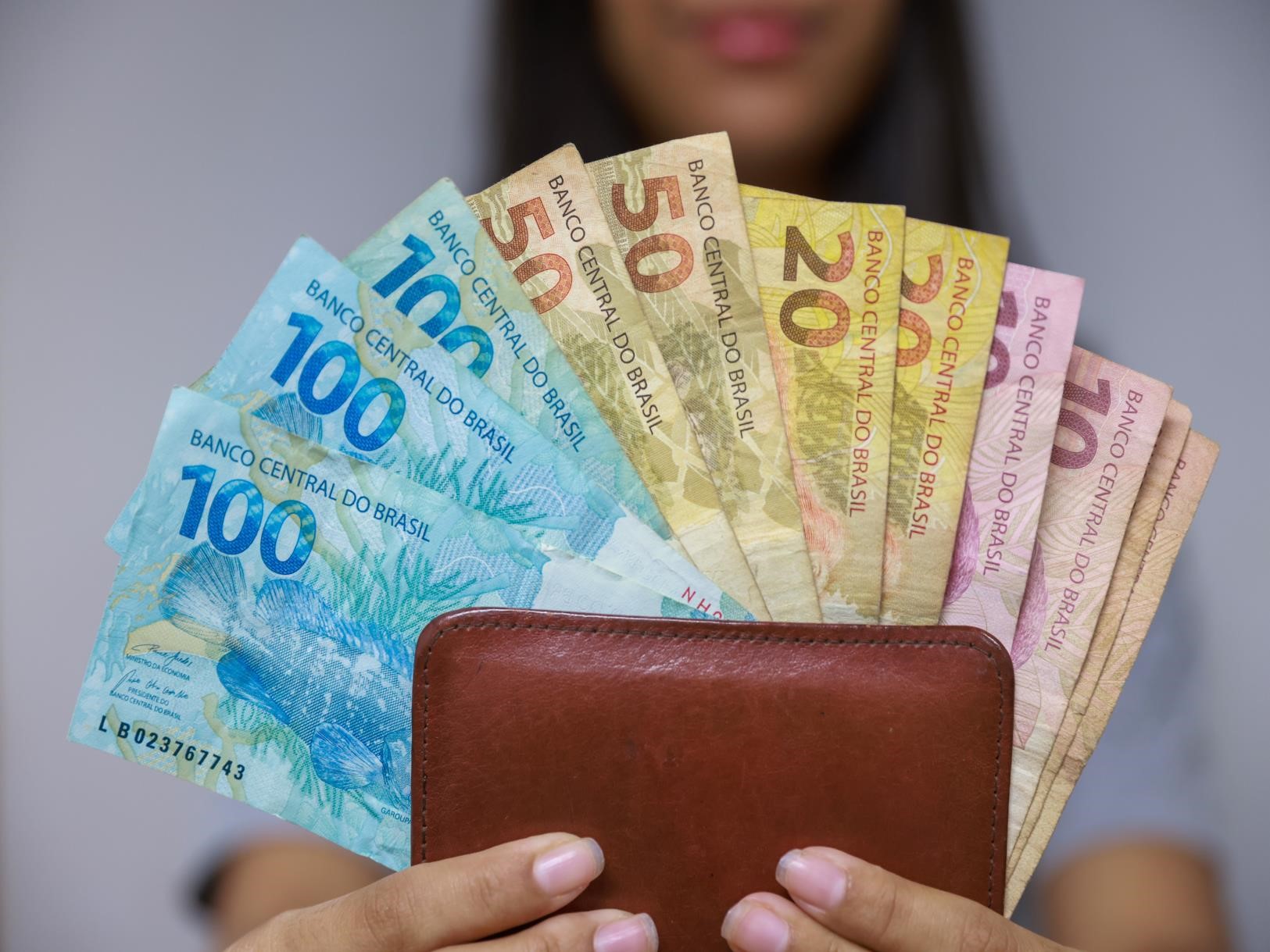 Prefeitura de Palmas paga servidores municipais nesta terça-feira, 31