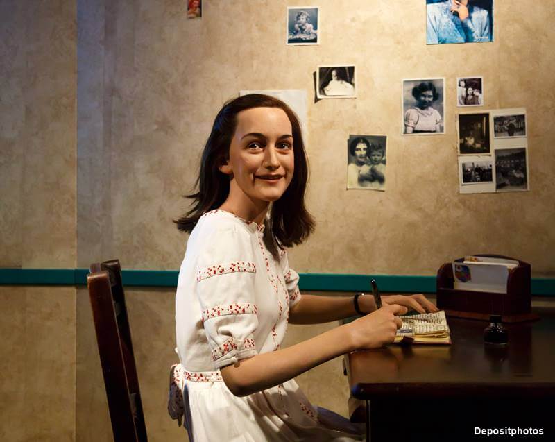 Em Amsterdã, professor de Palmas apresenta legado da Escola Anne Frank e emociona equipe do museu