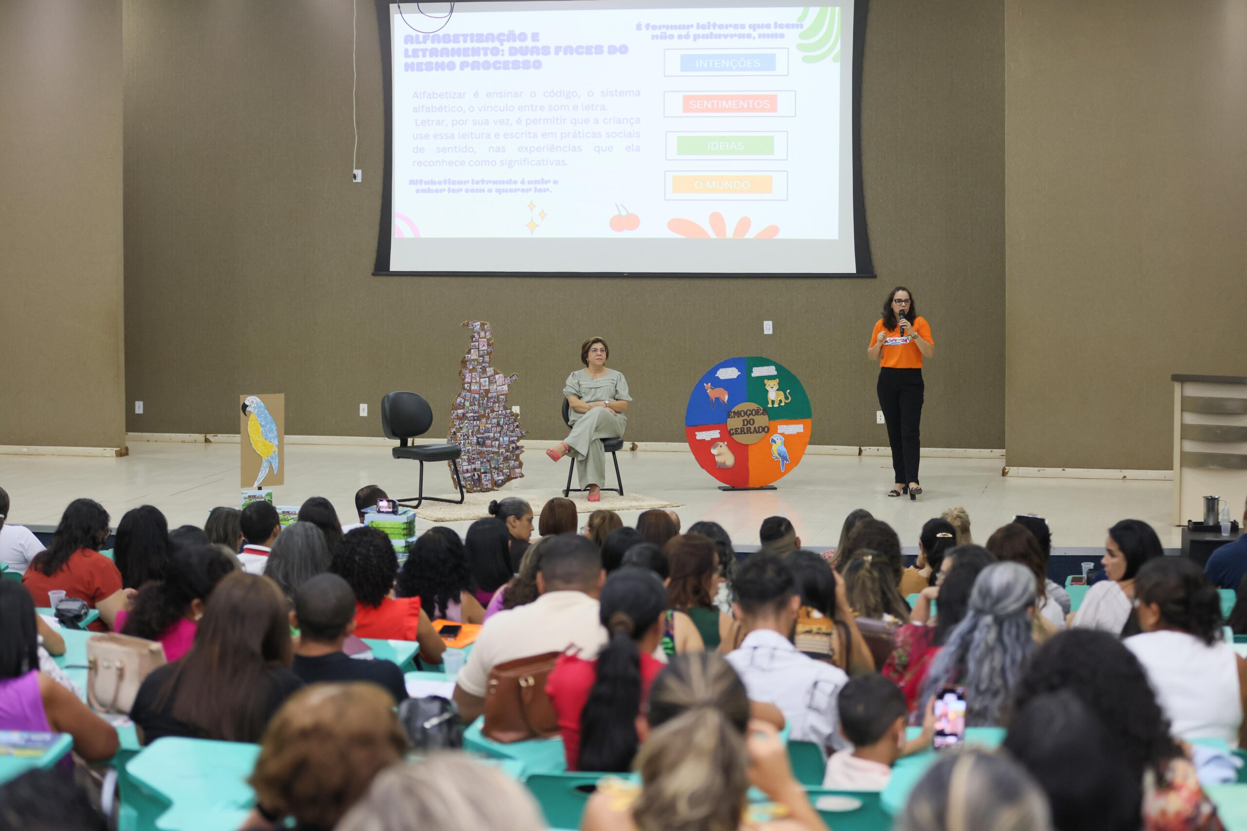 Seminário da Educação de Palmas debate boas práticas para fortalecer a alfabetização na rede municipal