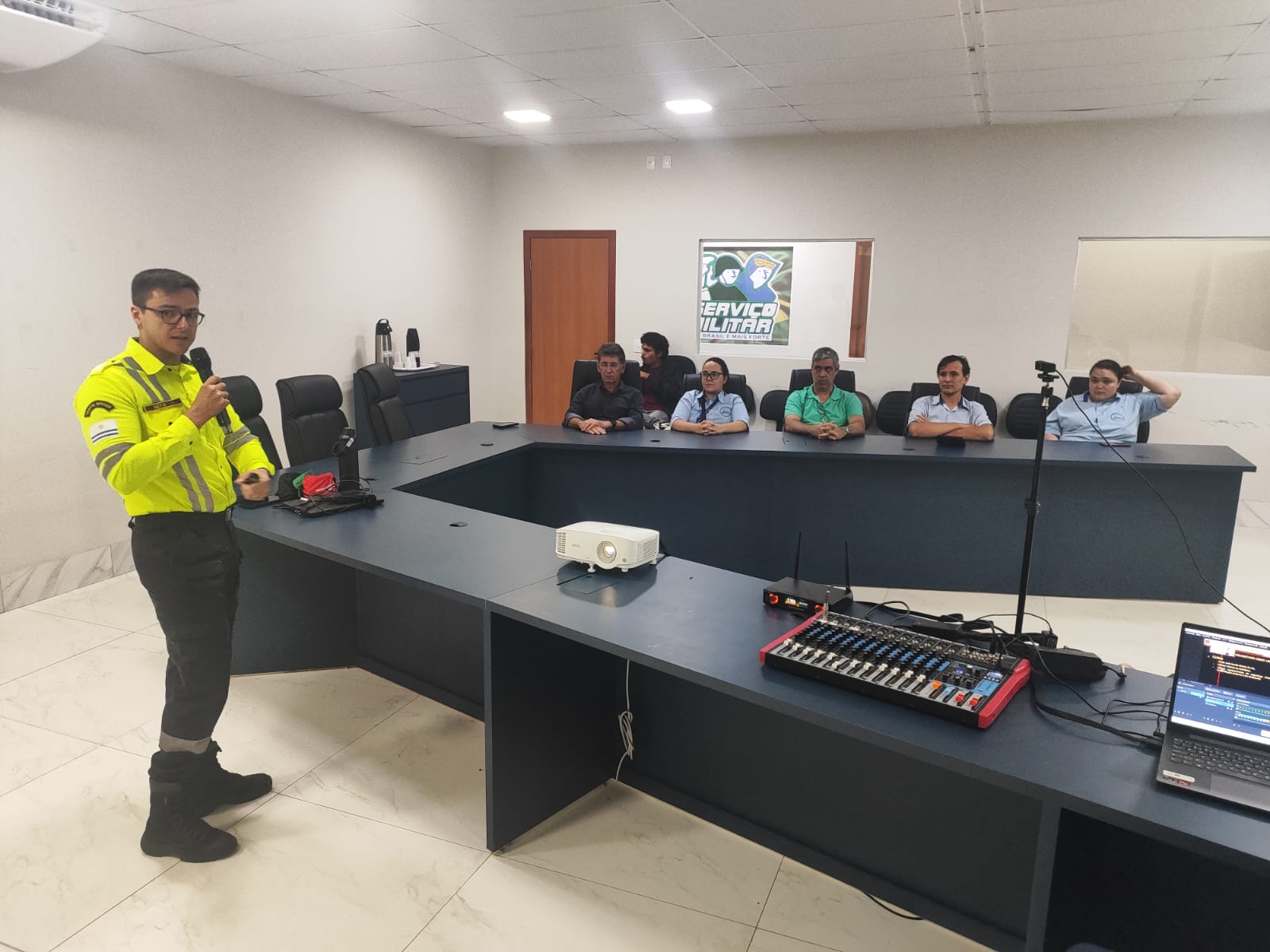 Agentes de trânsito de Palmas promovem treinamento nacional sobre segurança no trânsito