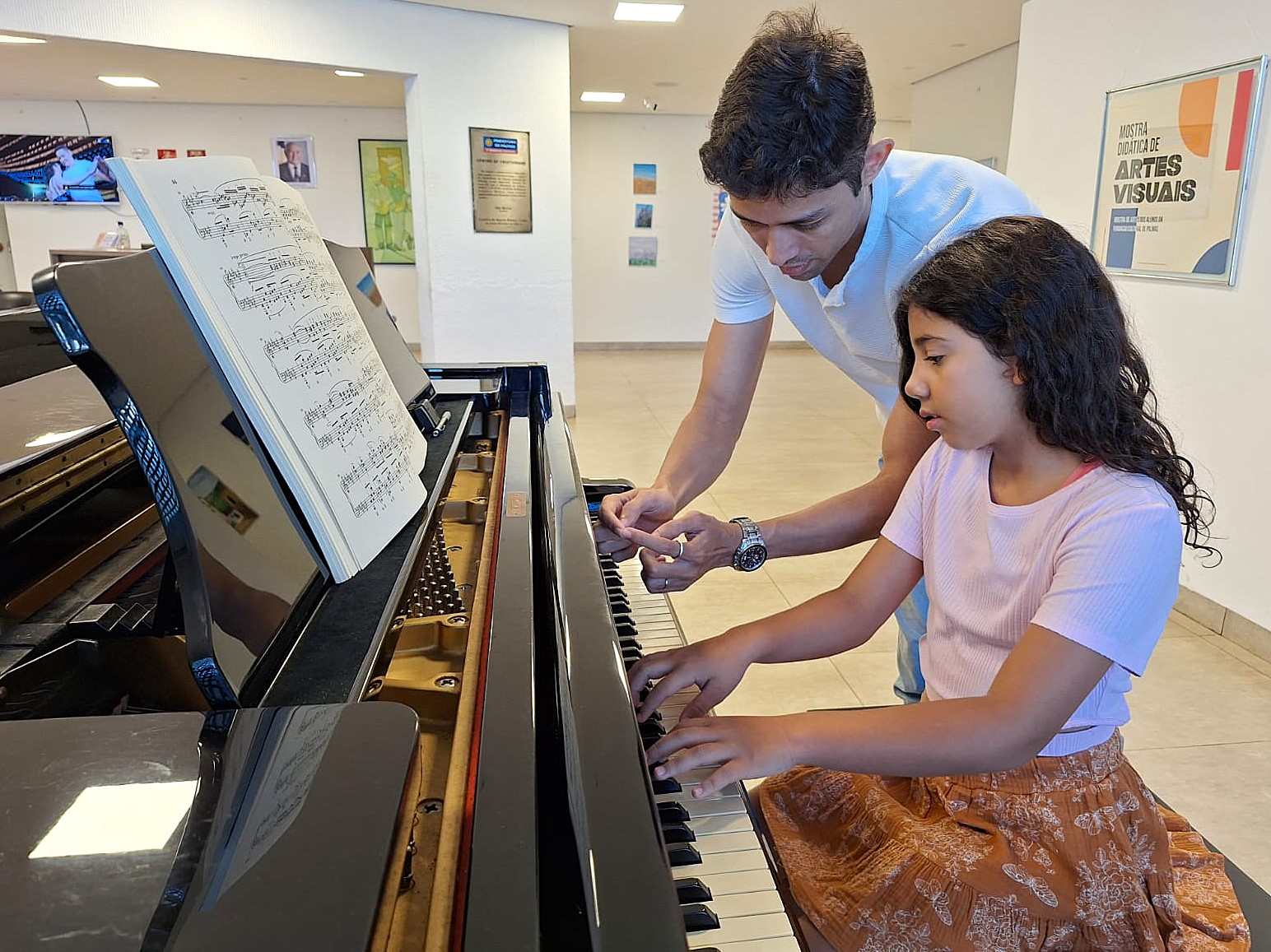 Aulas de iniciação artística da Prefeitura de Palmas beneficiam mais de 2 mil alunos