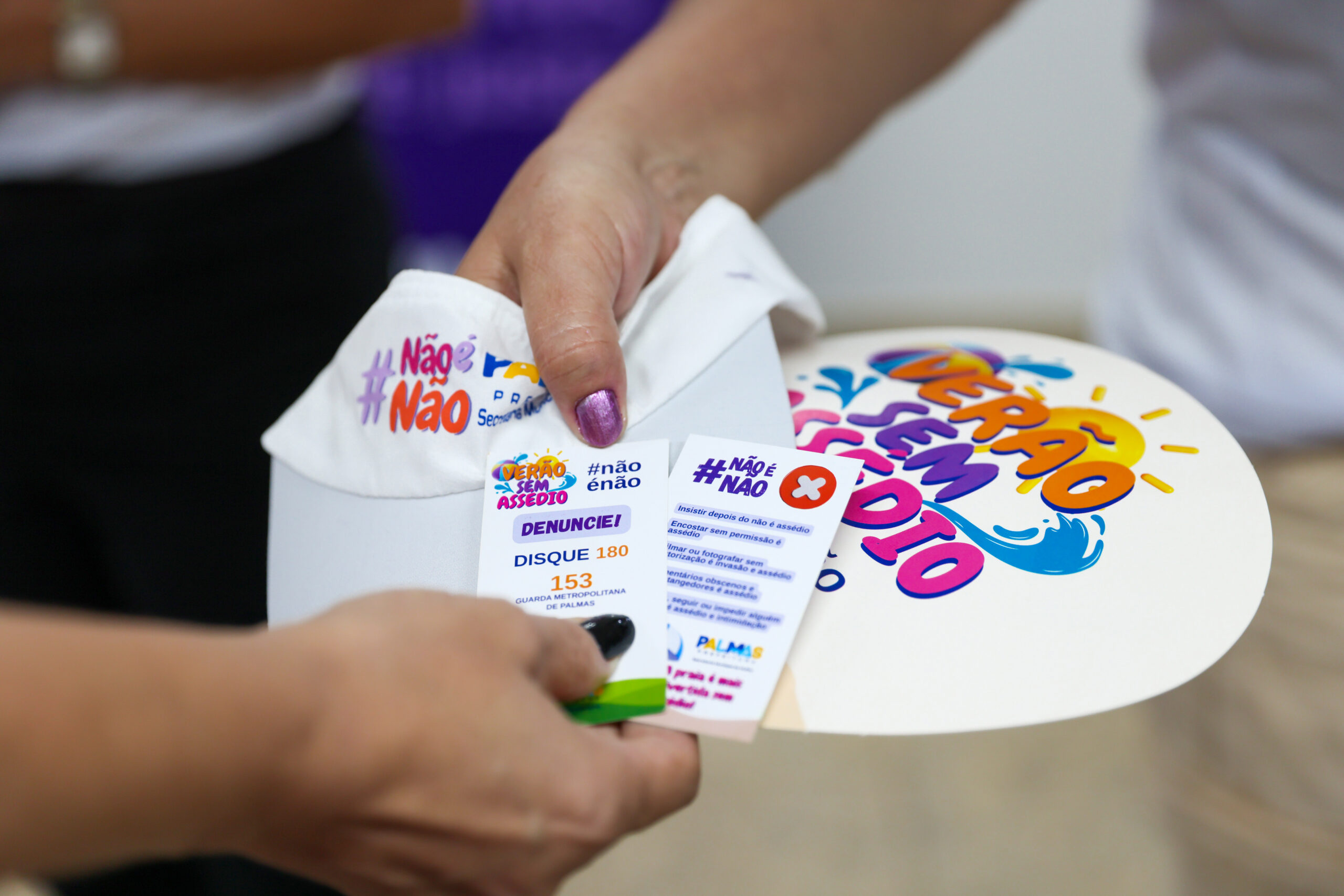 Prefeitura de Palmas realiza ação de conscientização sobre os Direitos da Mulher na Graciosa e Praia do Prata