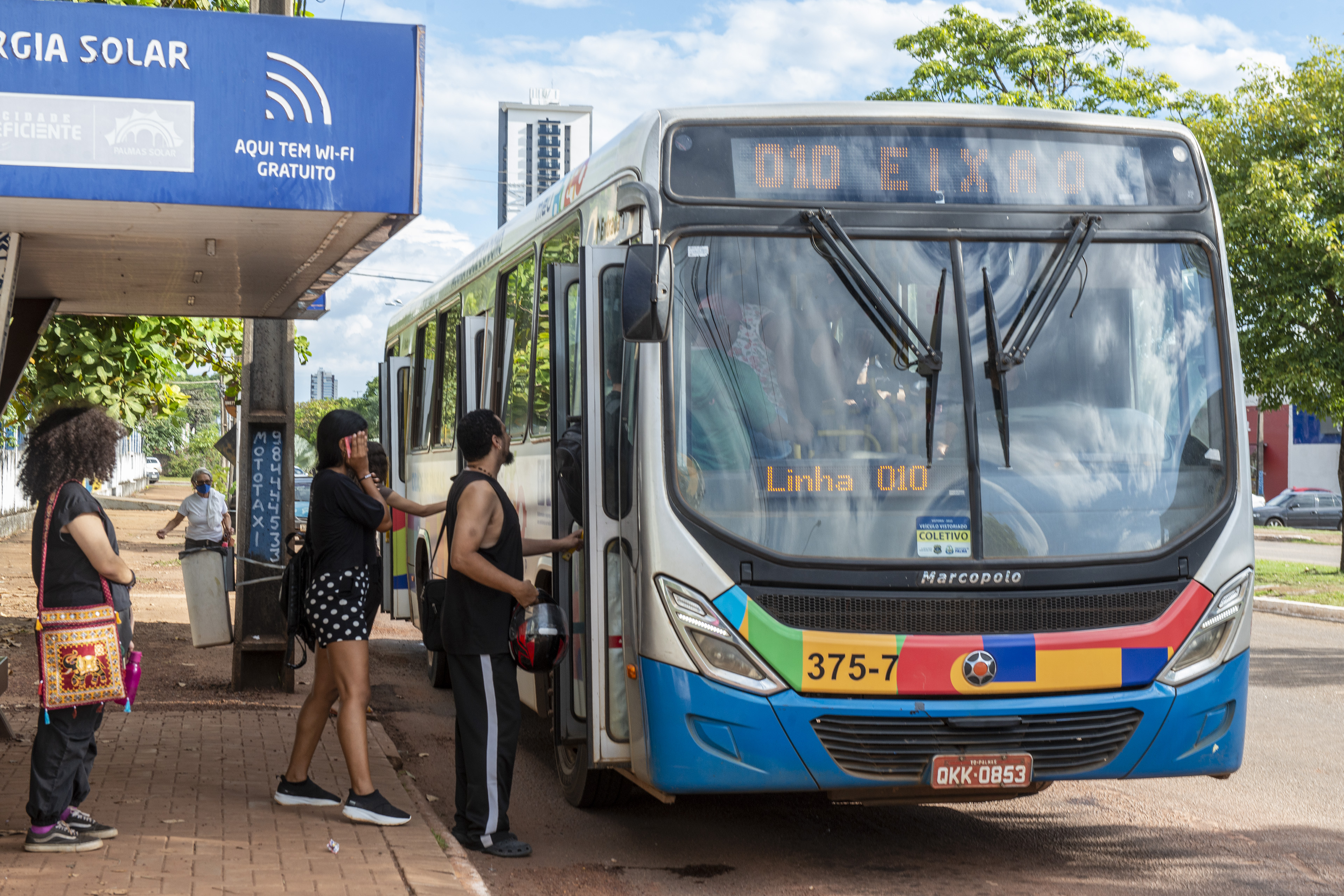 Saiba quem tem direito ao passe livre no transporte coletivo urbano da Capital