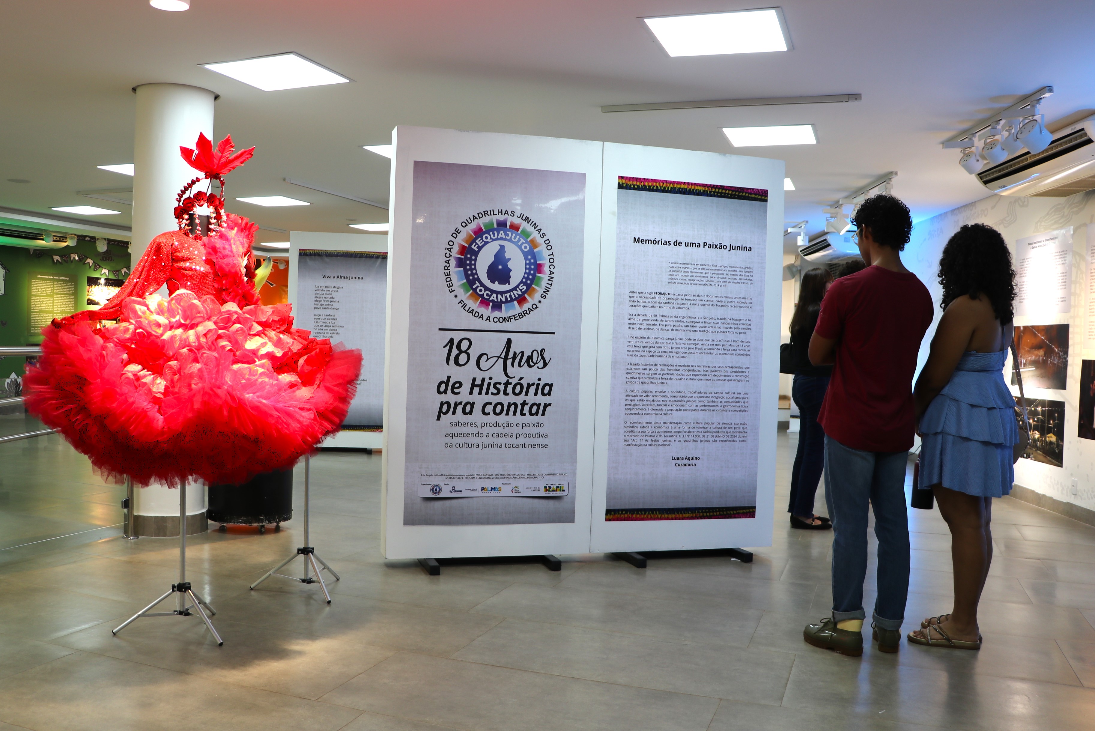 A exposição conta com o apoio da Prefeitura, por meio da FCP, e é fruto de um projeto de pesquisa da Fequajuto sobre os 18 anos de fundação da entidade