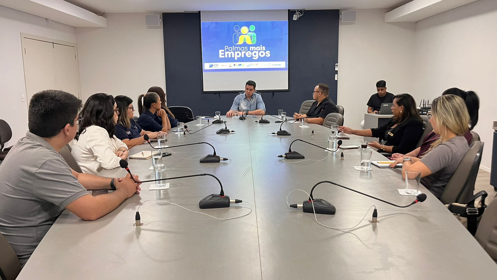 Mais de mil currículos já estão cadastrados nas vagas ofertadas pelo Mutirão Palmas Mais Empregos