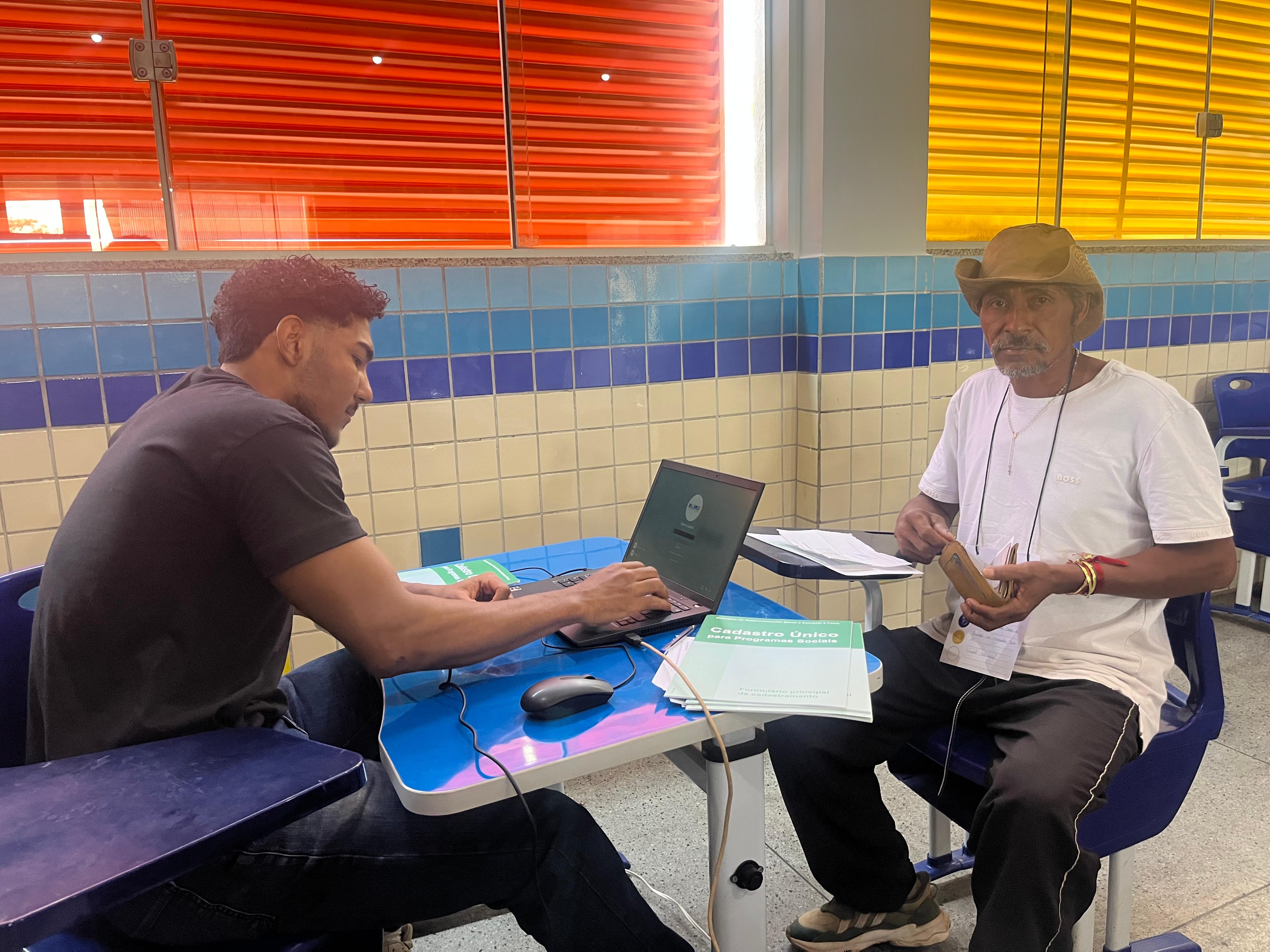 José  Ferreira fez vários atendimentos, dentre eles a inscrição no CadÚnico