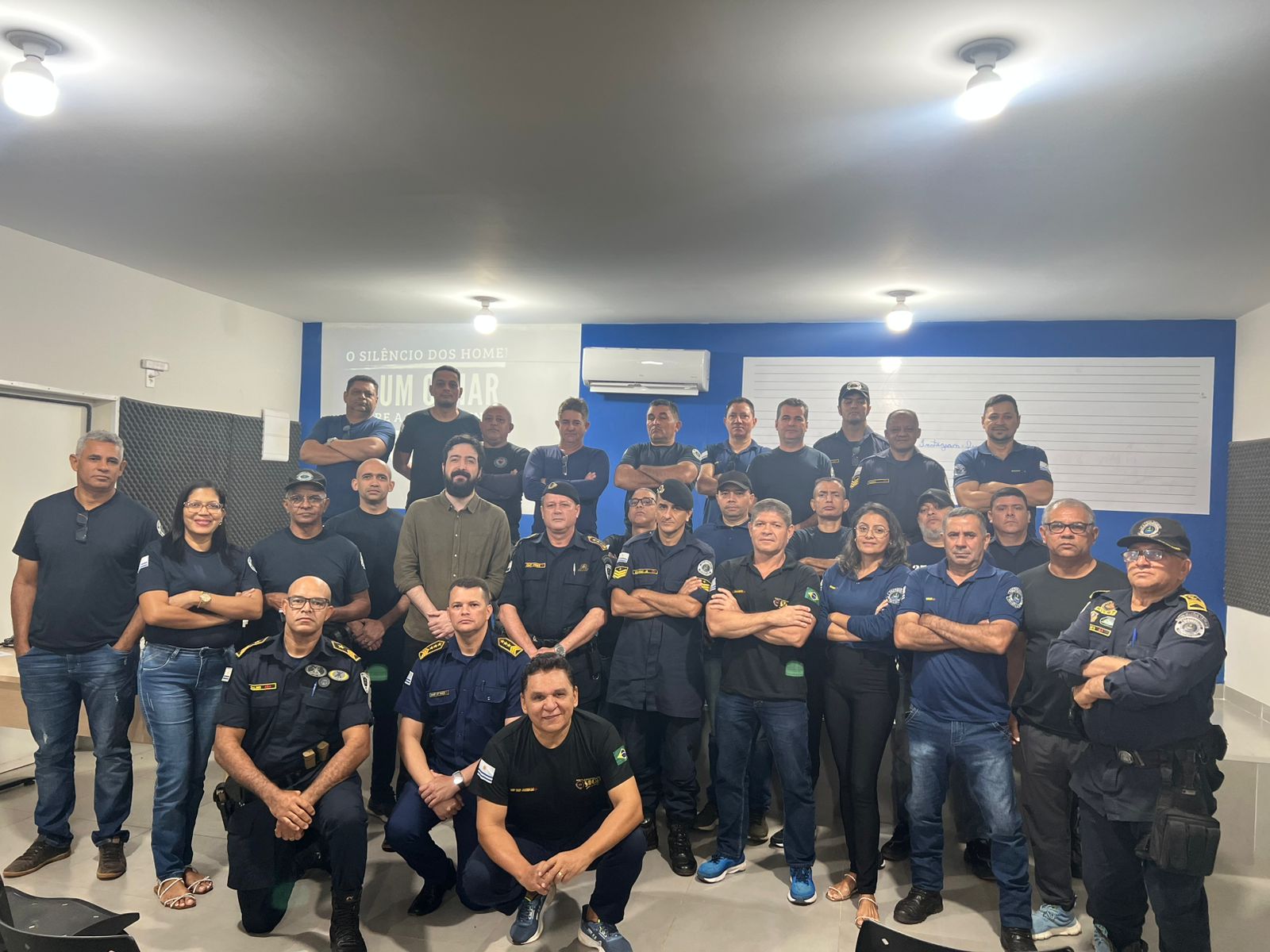 Agentes participam de palestra sobre saúde mental masculina durante qualificação anual da Guarda Metropolitana de Palmas