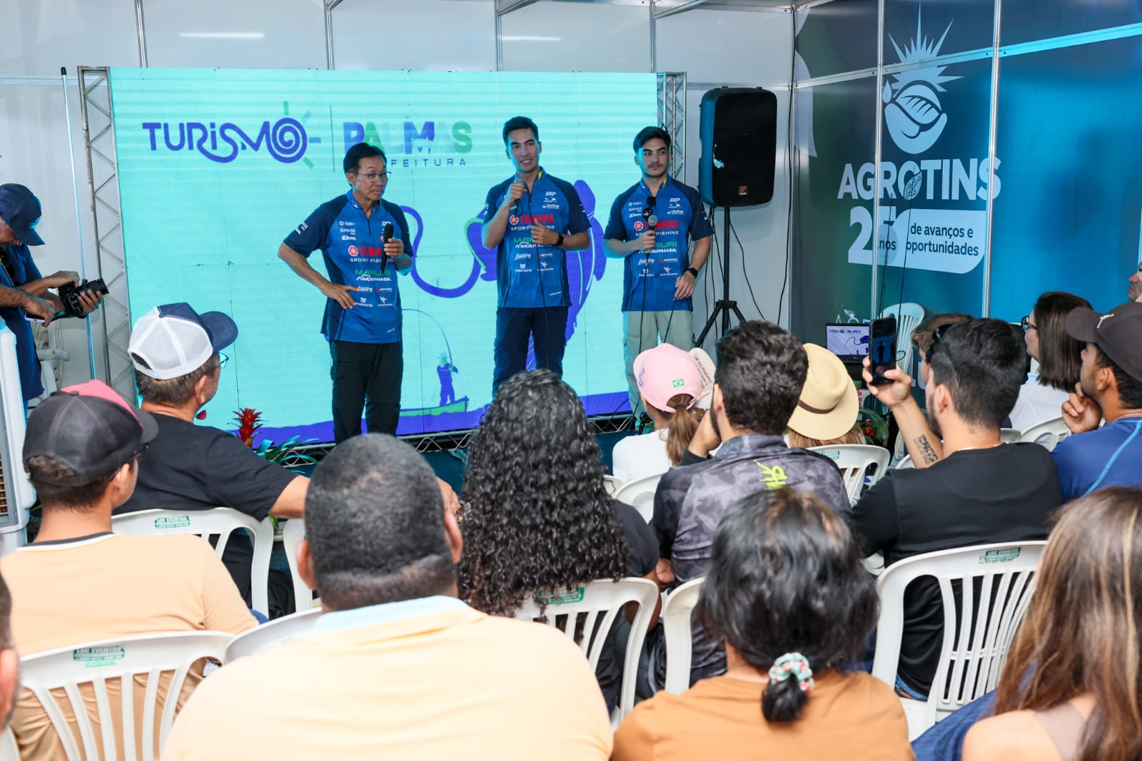 Família Nakamura conversou com o público e tirou dúvidas sobre a pesca esportiva (Foto: Lia Mara)