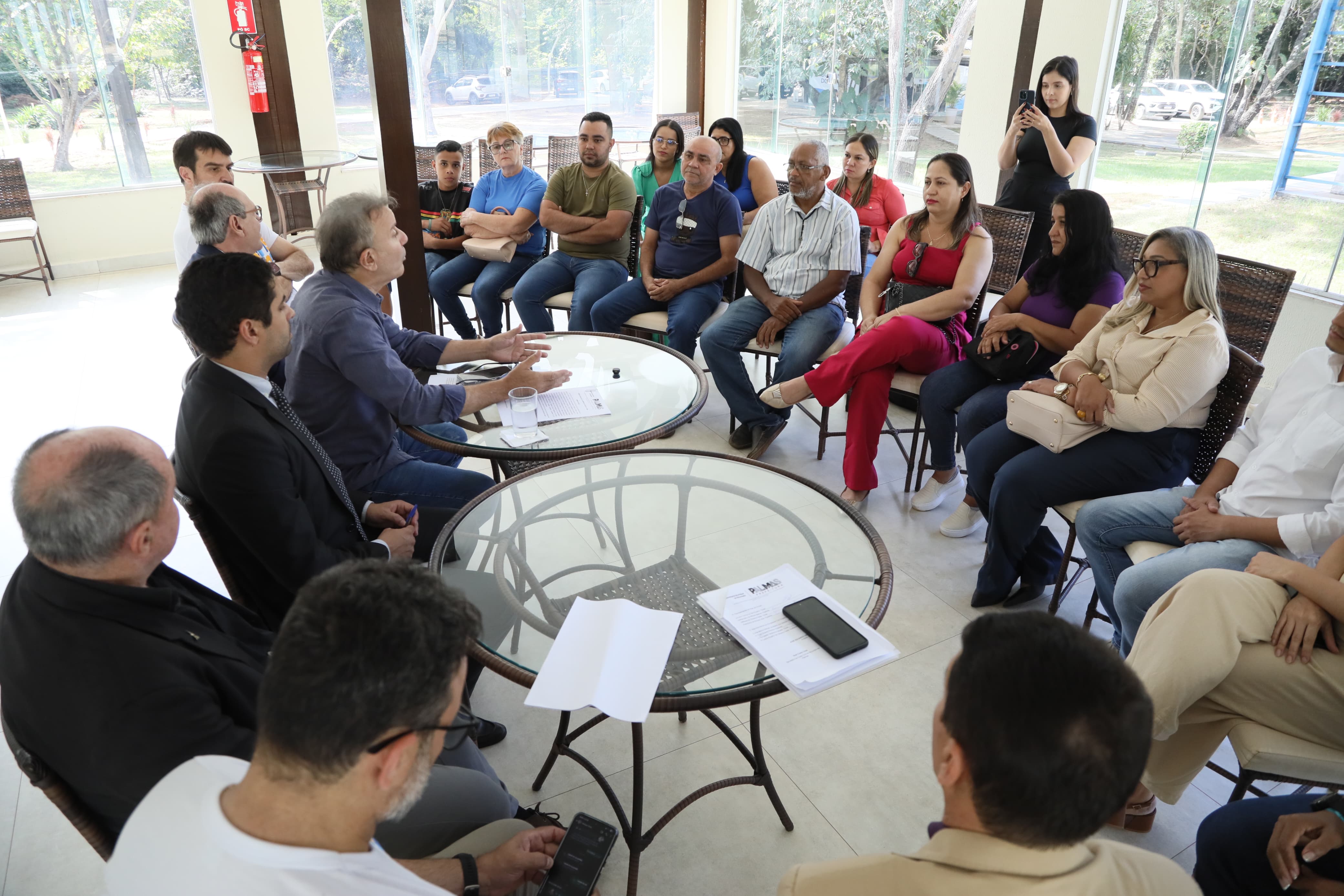 Eduardo Siqueira Campos dá posse ao novos membros do Conselho Municipal de Alimentação Escolar