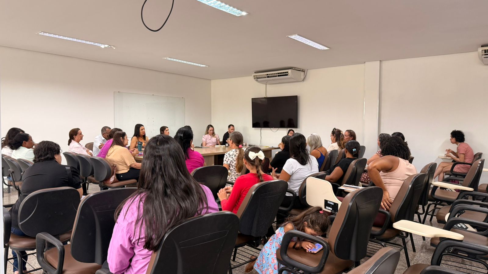 Na segunda-feira, 3, foi realizada um encontro de acolhimento com mães atípicas 