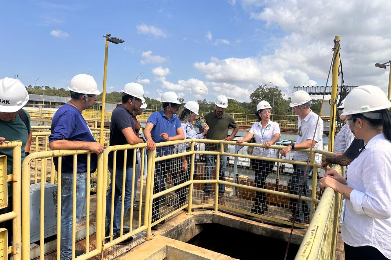 Servidores participam de aula prática do curso sobre Práticas de Controle Ambiental em estação de tratamento de água de Palmas