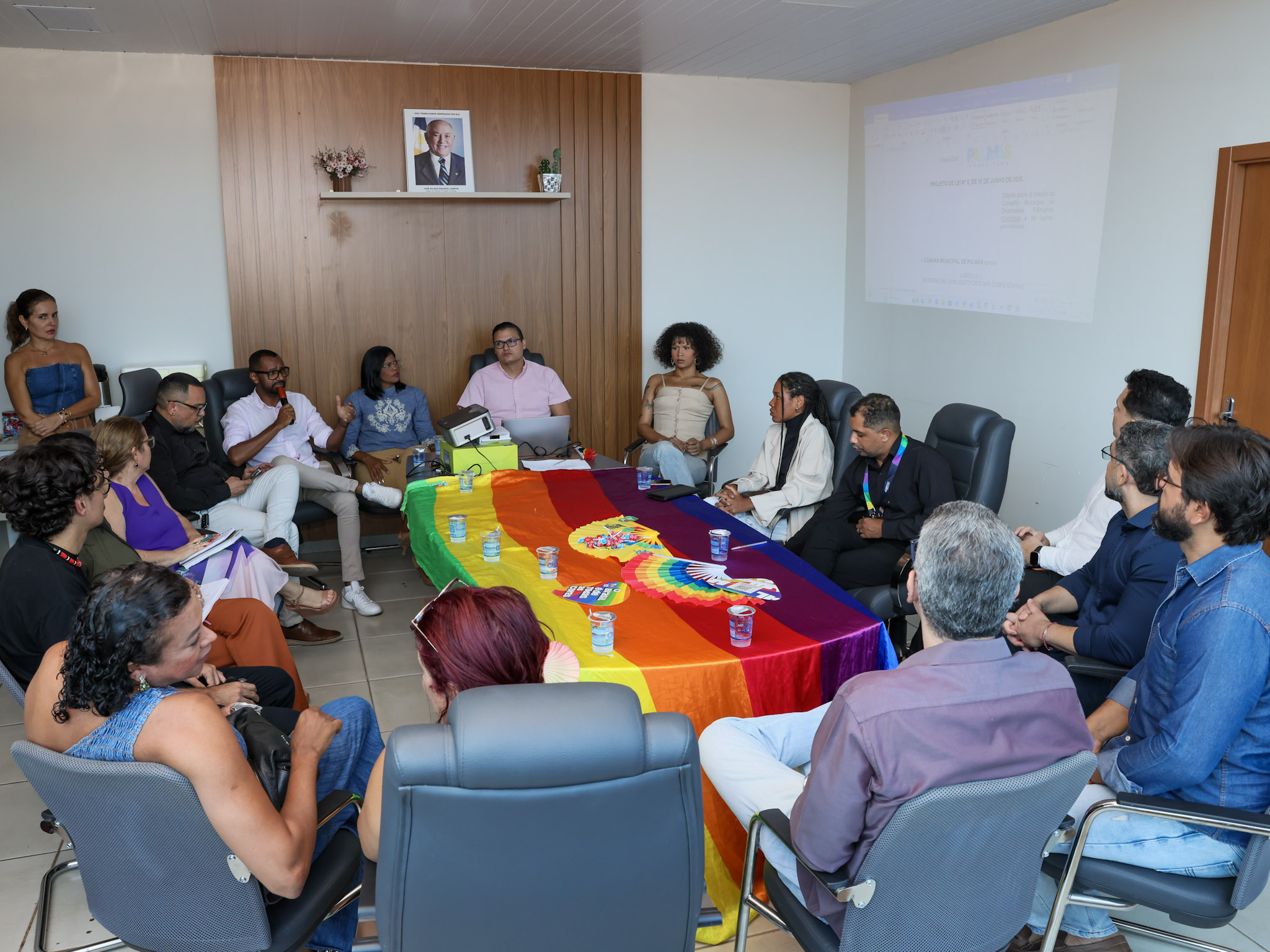 Reunião com lideranças LGBTQIAPN+ aprova minuta para criação de conselho municipal em Palmas