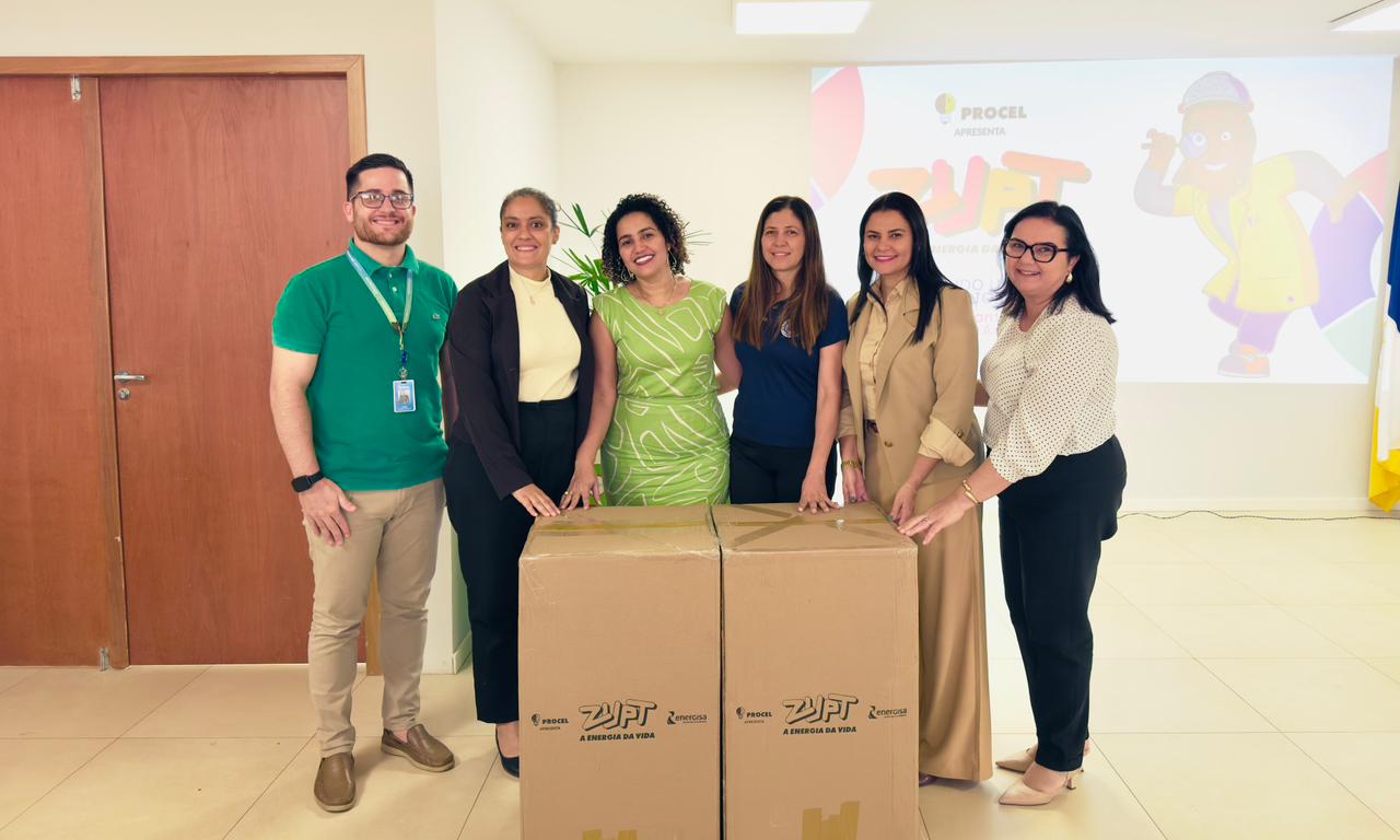 Evento aconteceu na tarde desta segunda-feira, 17, no auditório da Secretaria Municipal da Educação