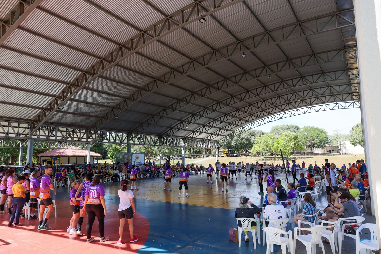 III Festival Vó Vôlei de Voleibol Adaptado à Melhor Idade promove integração, saúde e qualidade de vida para praticantes em Palmas