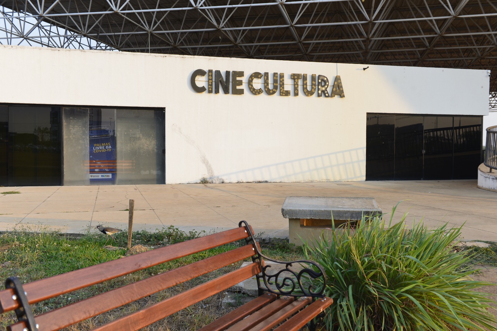 Cine Cultura recebe melhorias e deve retomar exibições nas próximas semanas