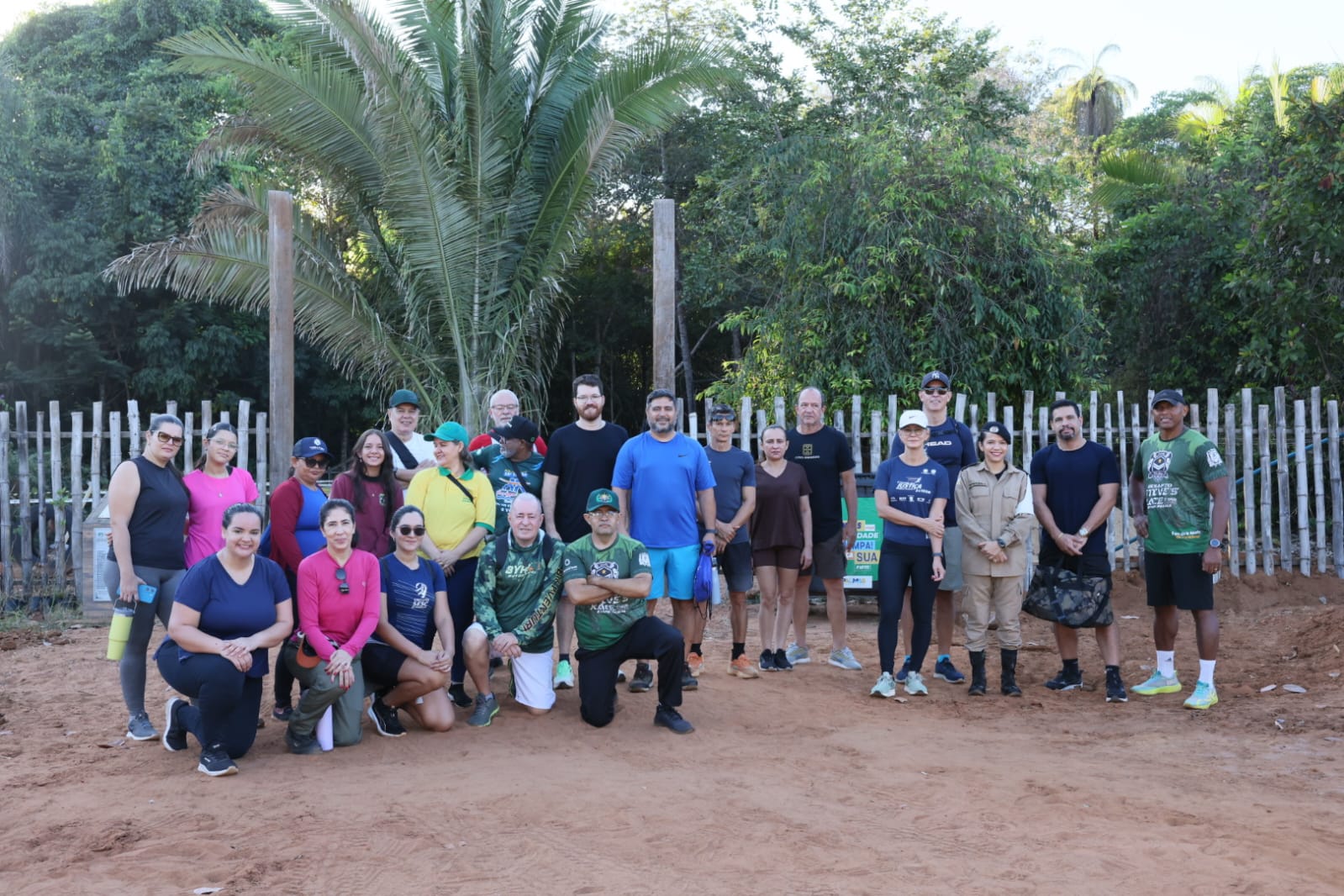 Trilha ecológica apresenta área do futuro Jardim Botânico de Palmas a servidores