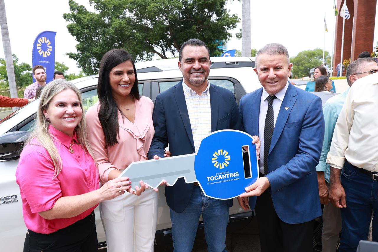 Prefeitura de Palmas recebe veículo para auxiliar nas ações de segurança alimentar