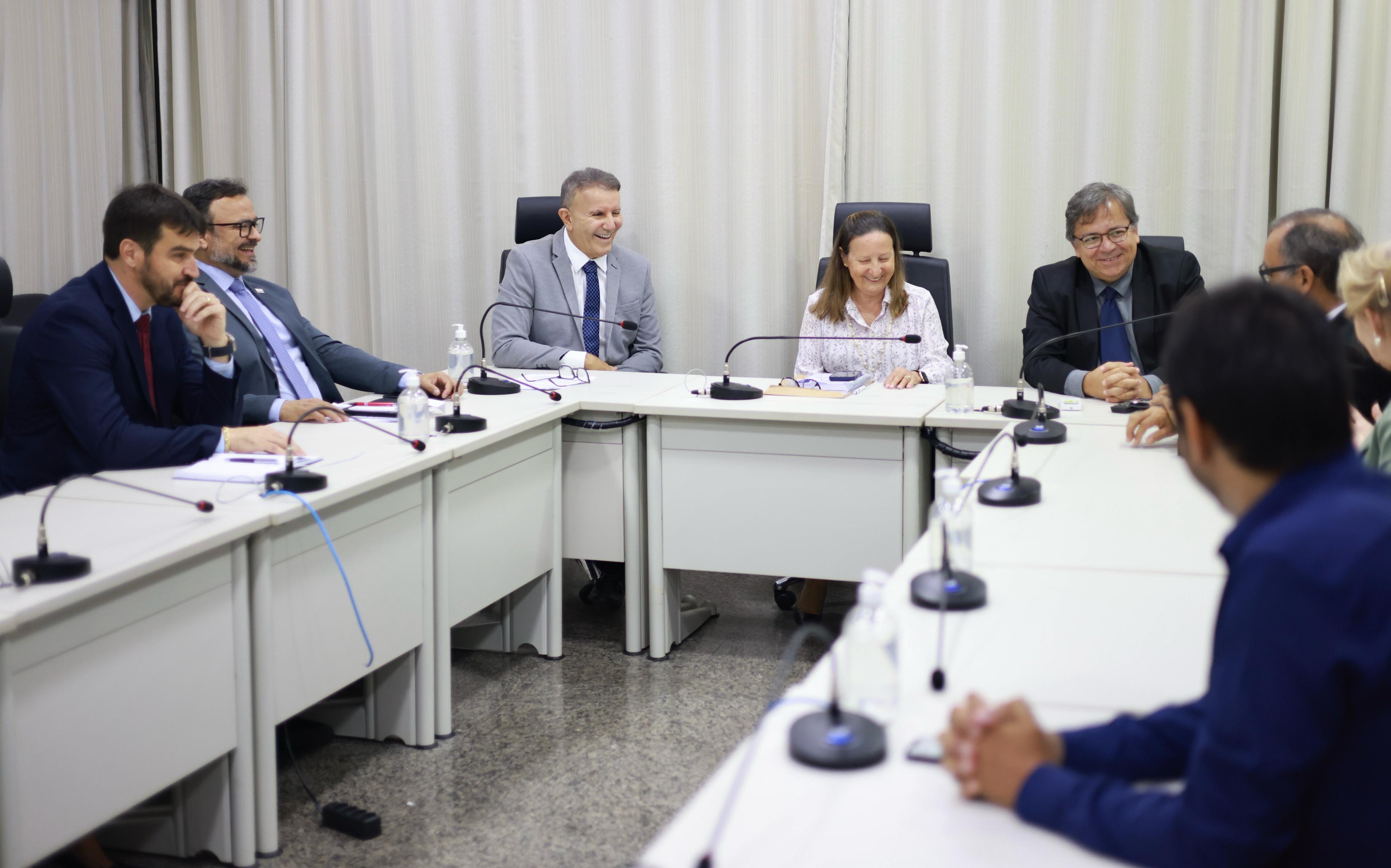 Representantes da Prefeitura de Palmas e Tribunal de Justiça discutem detalhes do 6º Mutirão de Negociações Fiscais