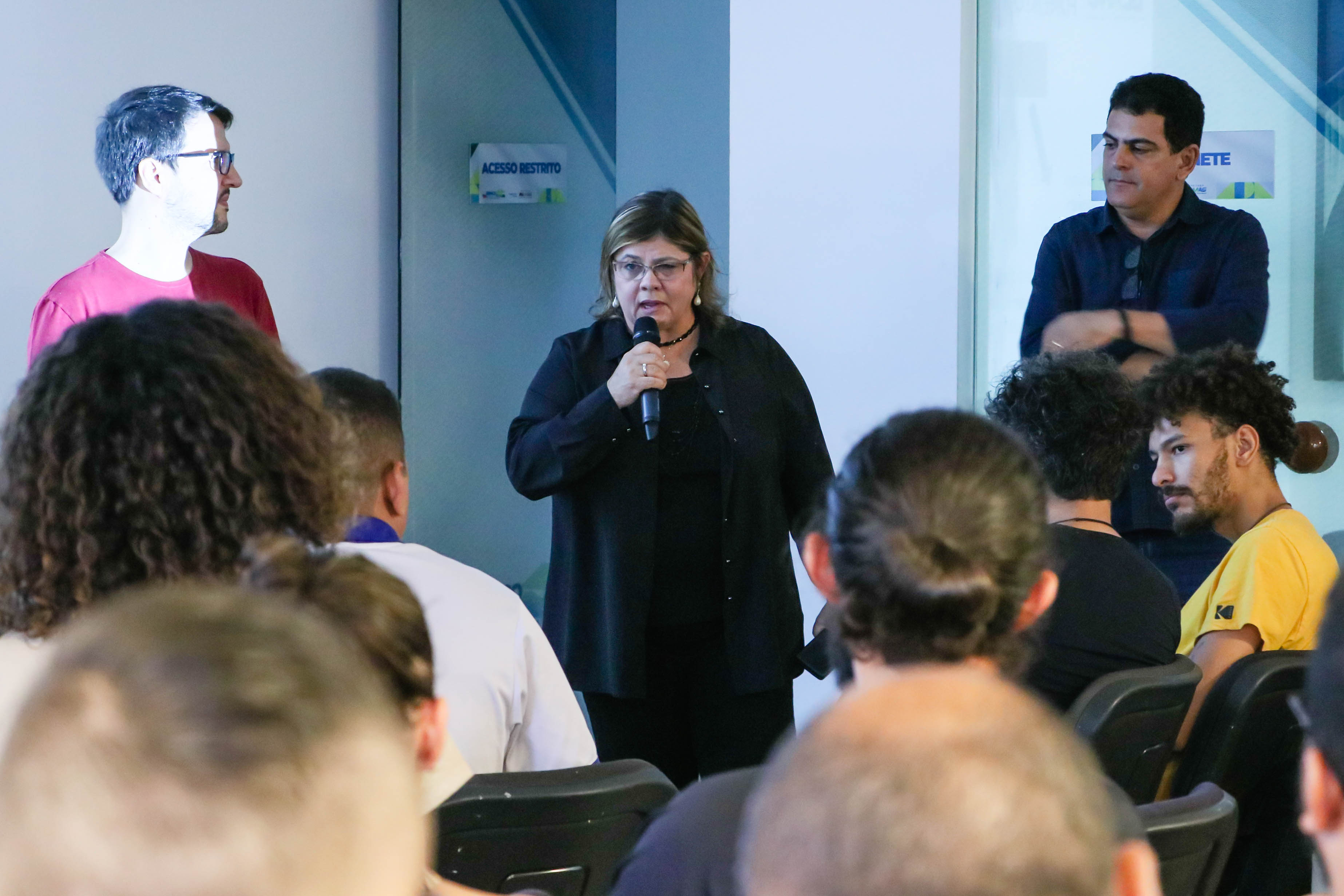 Luara Aquino enfatizou que a participação de todos fortalece o fazer cultural em toda a cidade de Palmas