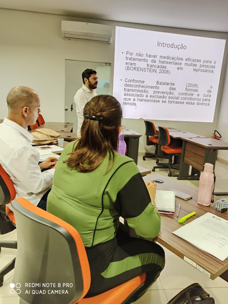 Médicos apresentam estudos relevantes durante as defesas Trabalhos de Conclusão de Residência
