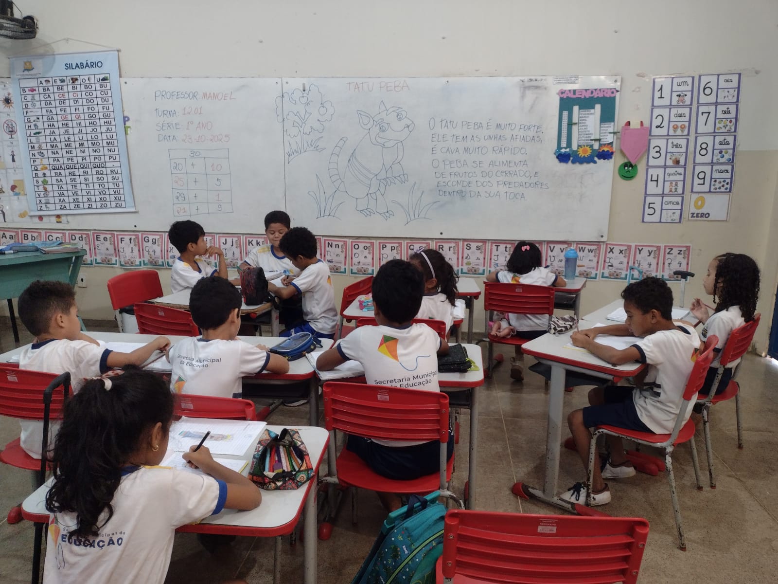 Os educadores contam que o maior desafio na jornada de aprendizagem dos alunos foi estimular entre eles, o gosto pela leitura e escrita