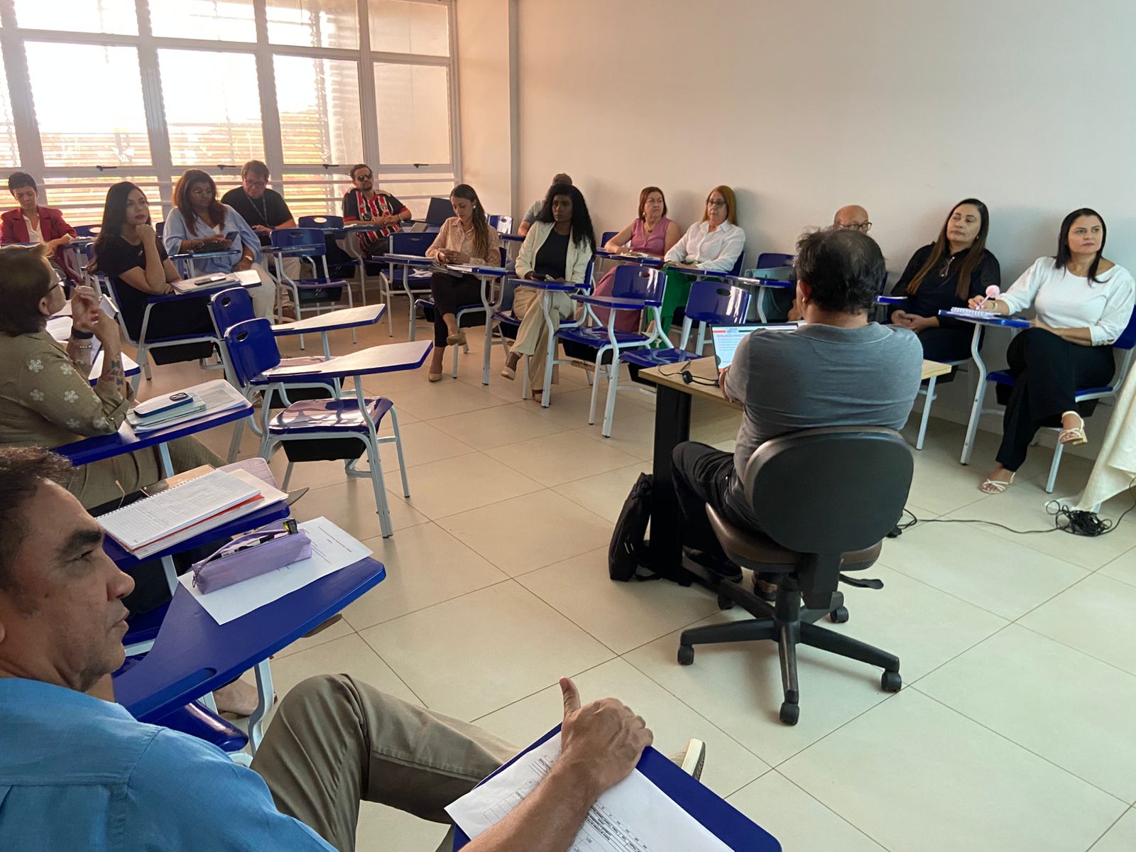 Educação de Palmas promove reunião de alinhamento pedagógico para o segundo semestre letivo